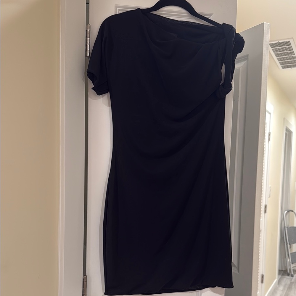 Elegant Black Dress